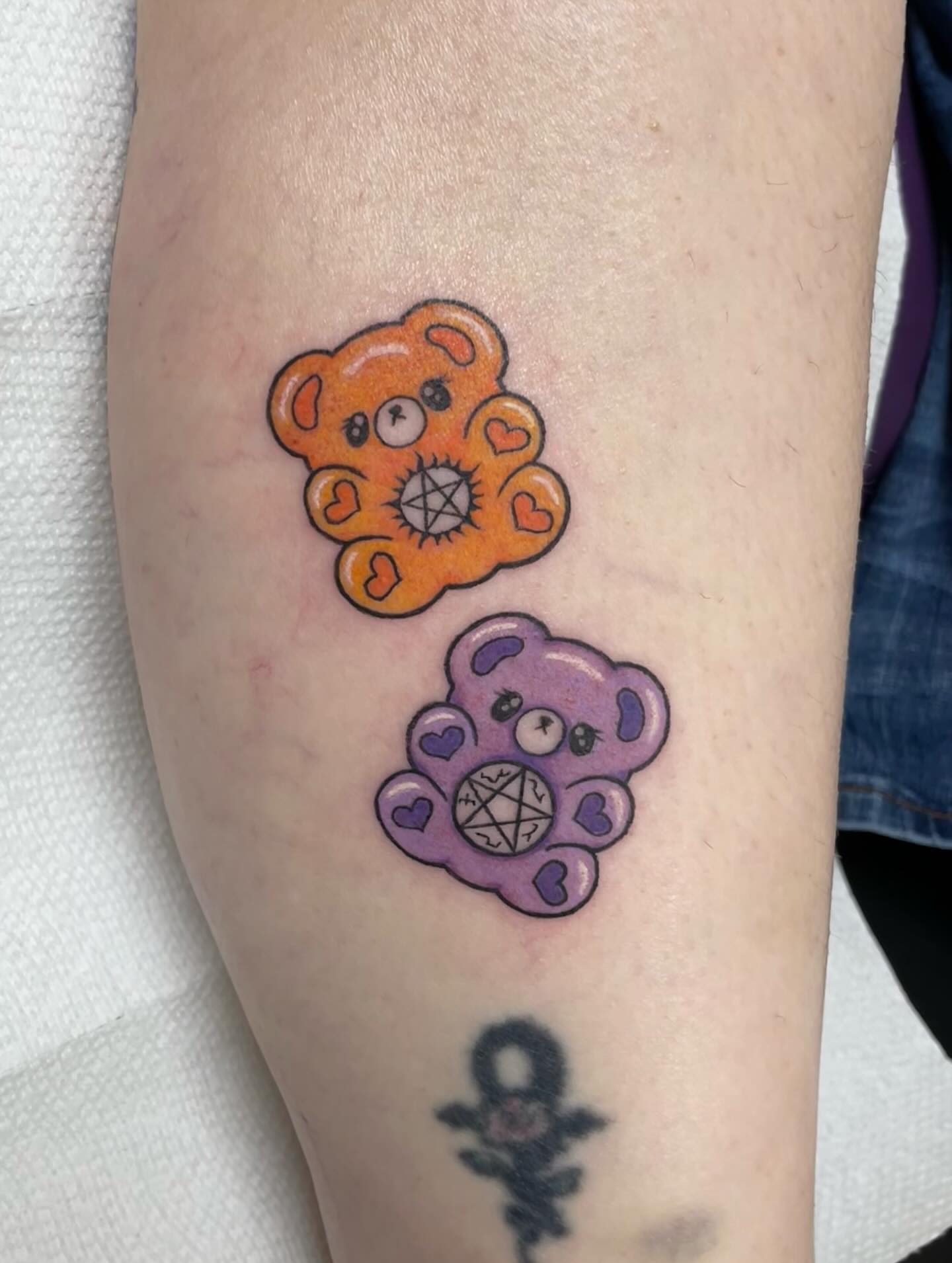 Teddy bears dotwork tattoo on the forearm by Mallory Moore