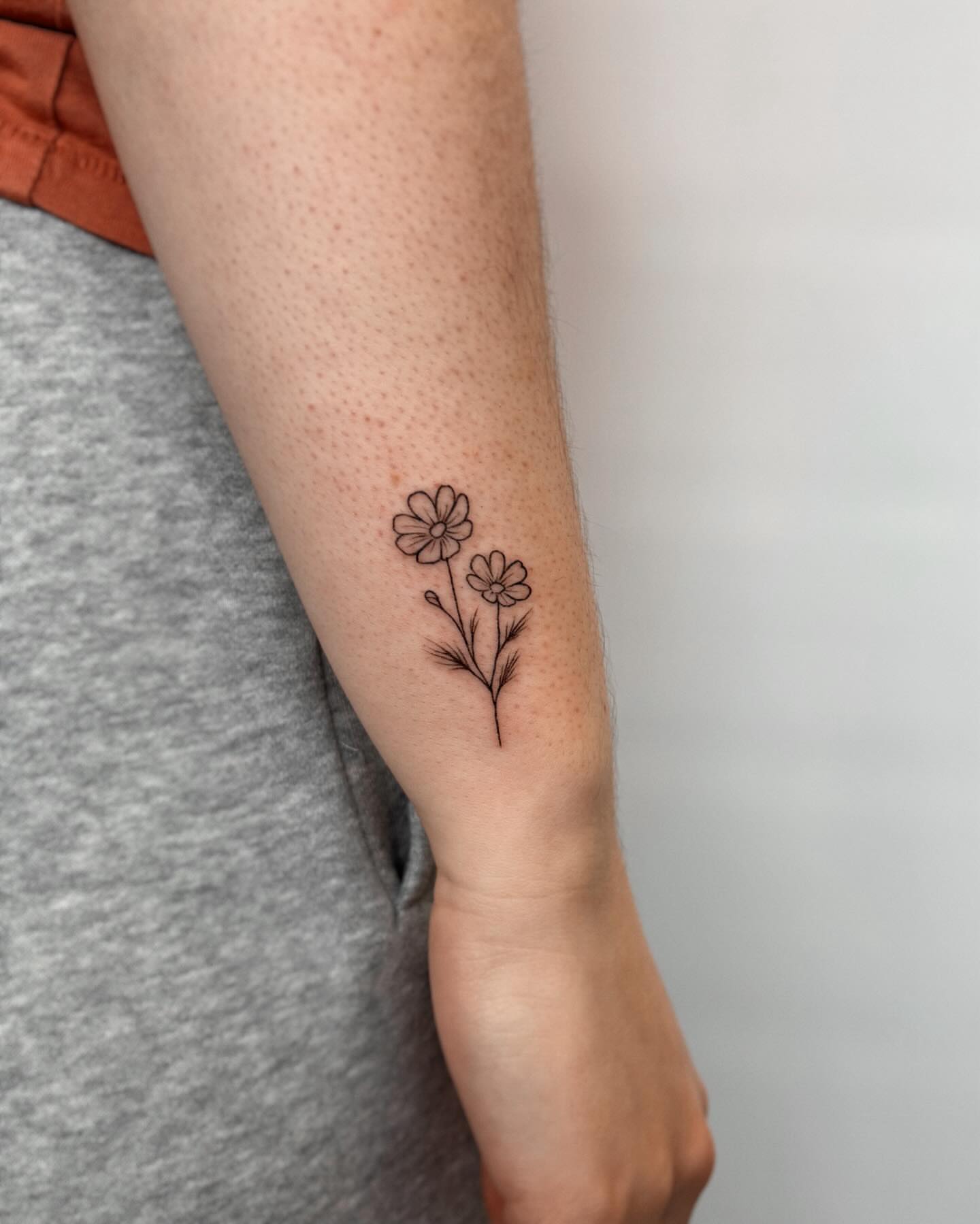 Tattoo by @rouupillon — minimalist