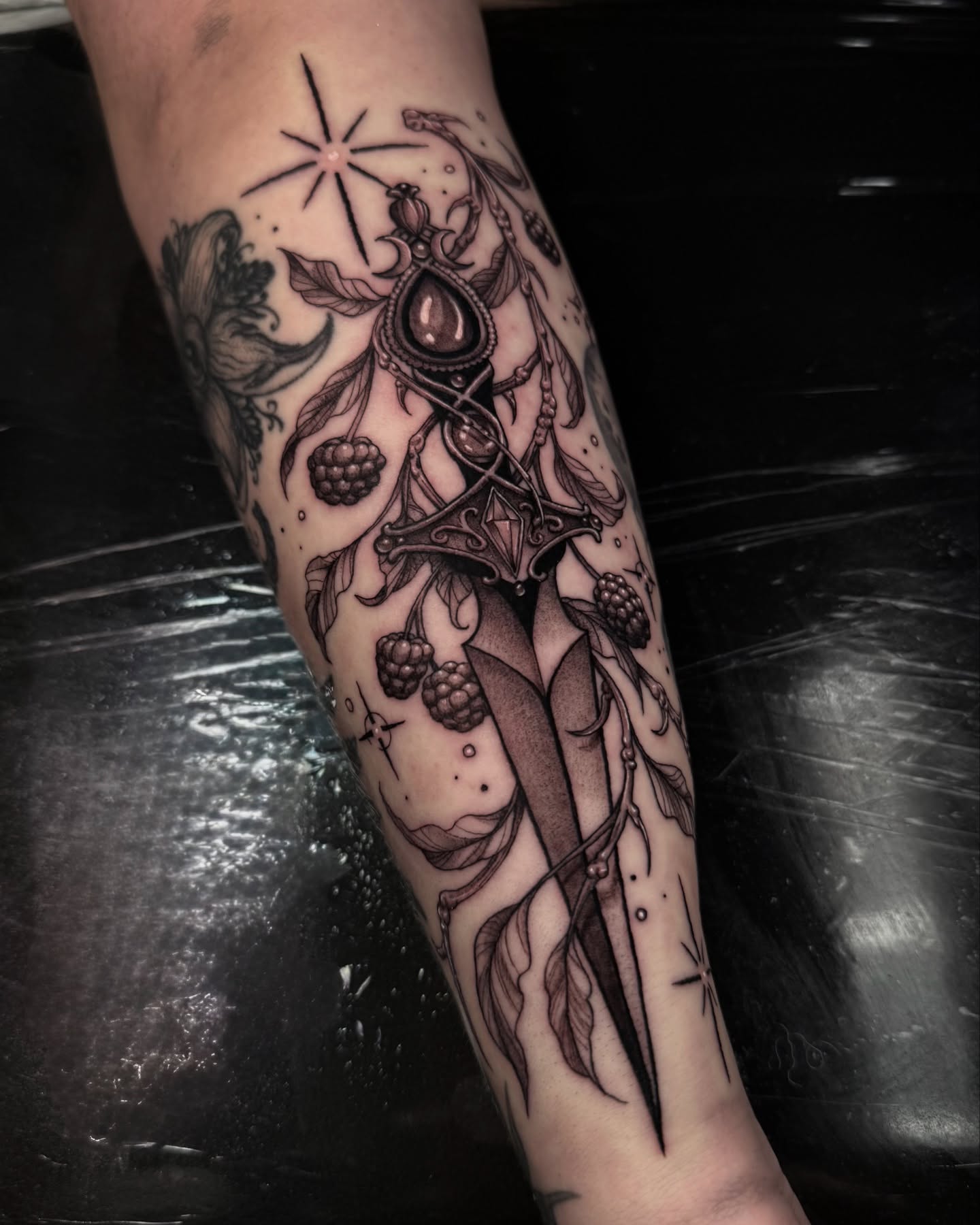 Tattoo by @lyssa_jtattoo — black_and_grey, geometric