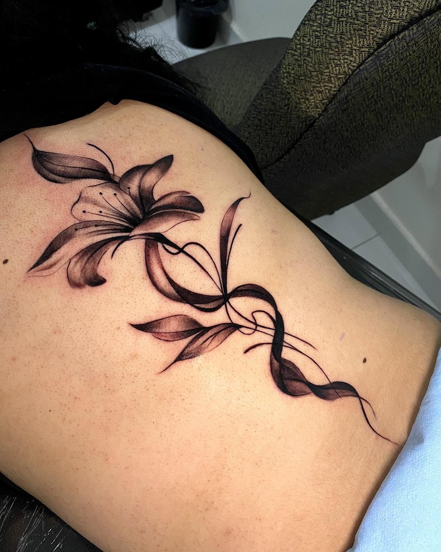 Tattoo by @aifos_arts94 — black_and_grey