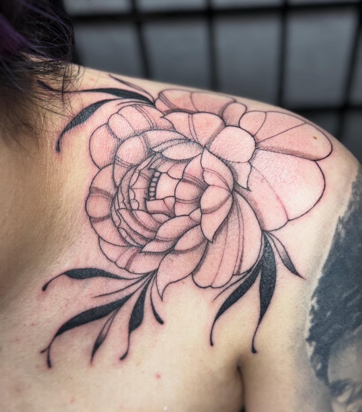 Peony realism tattoo on the shoulder by Justina🪐