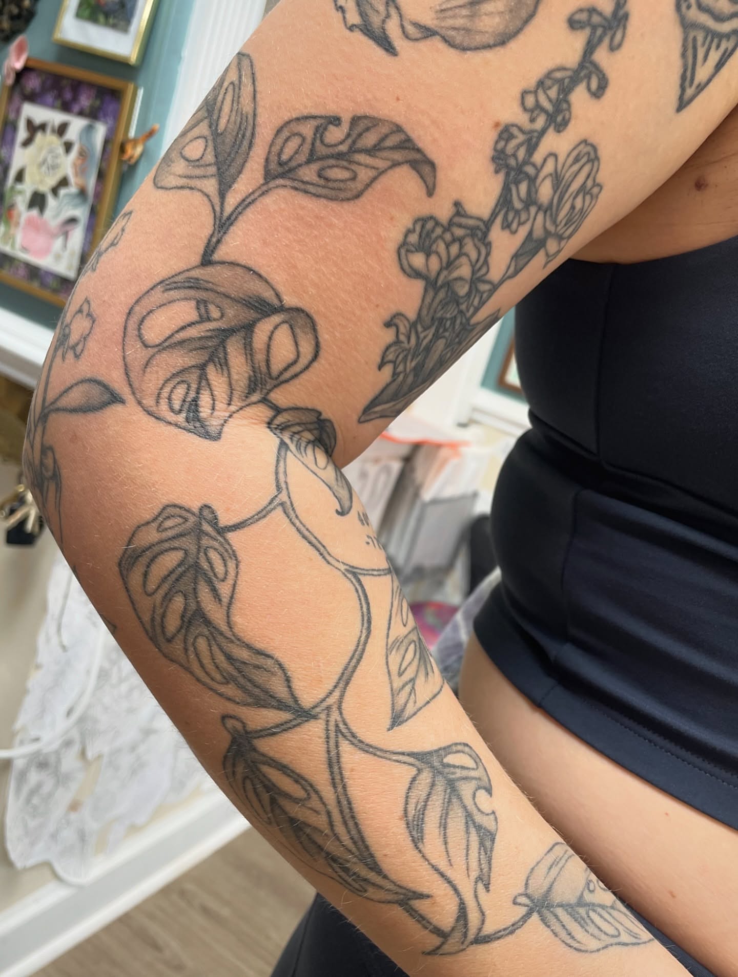 Tattoo by @lyndzee_ — black_and_grey