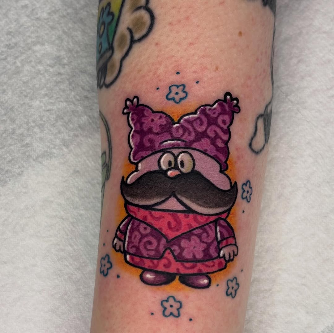 Tattoo by @daffstattoos_ — new_school