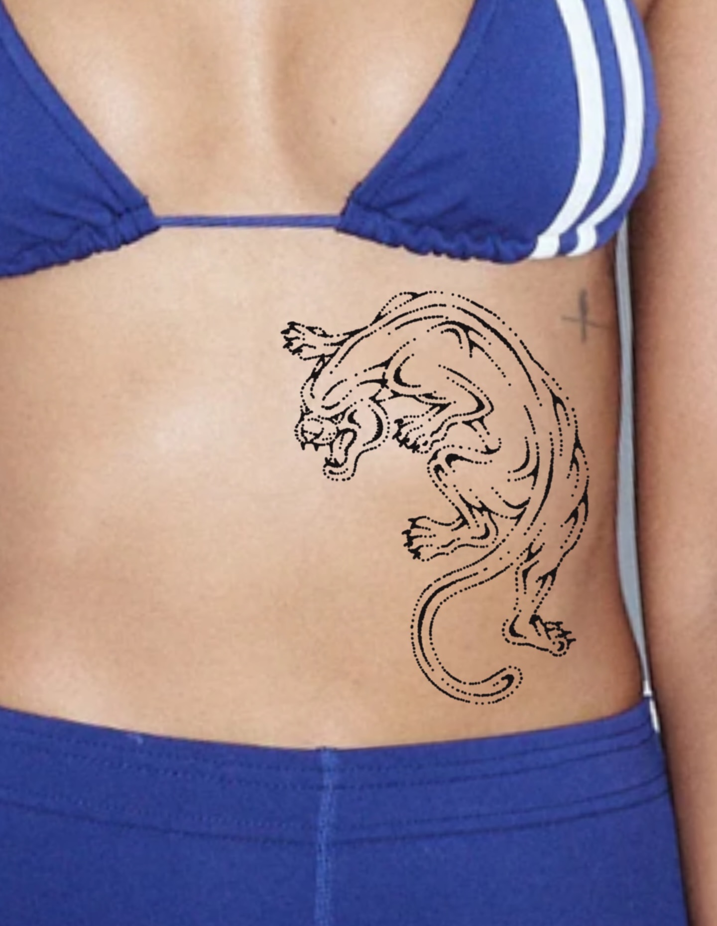 Tattoo by 𝓡𝓲𝓵𝓮𝔂 𝓜𝓸𝓻𝓻𝓲𝓼𝓸𝓷, Vancouver, British Columbia