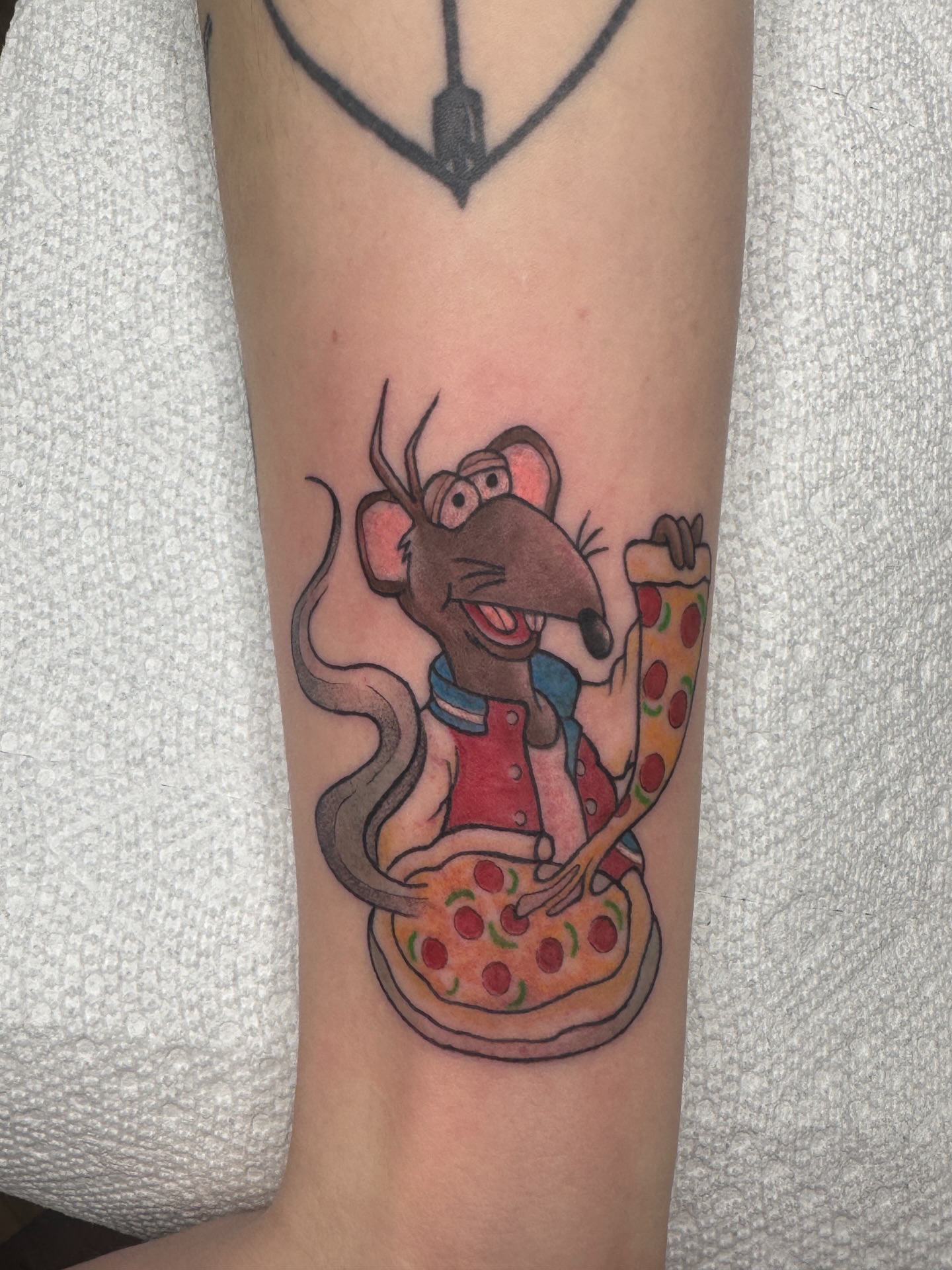 Tattoo by @maisontheprofessional — new_school, illustrative