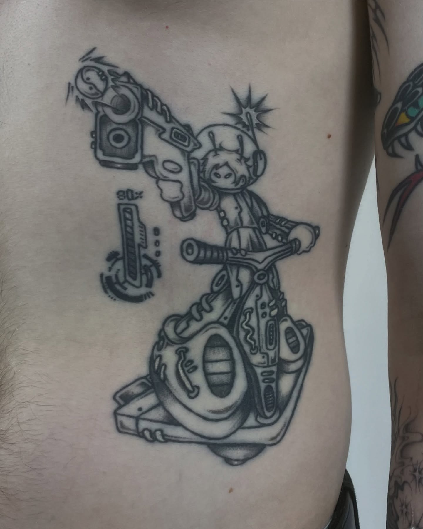 Tattoo by @lilcenzo — black_and_grey