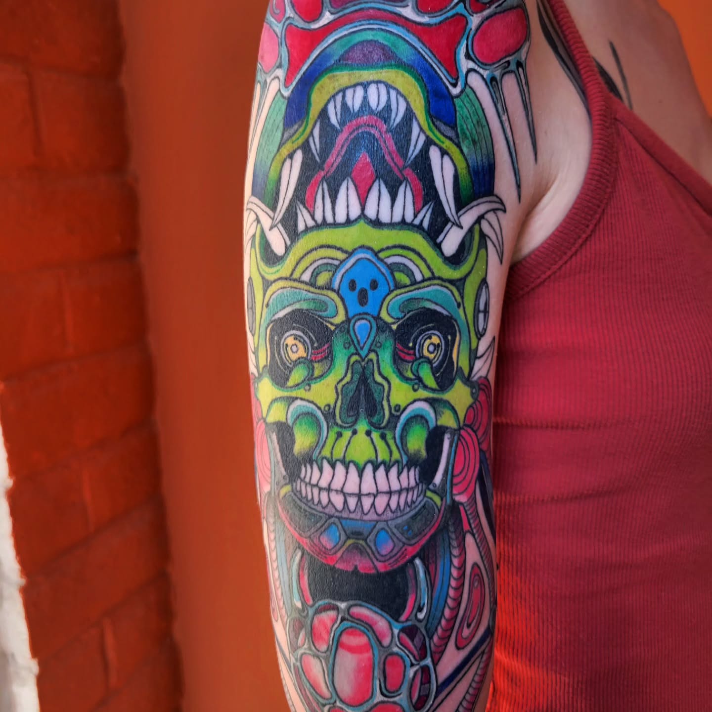 Skull Chicano tattoo on the forearm by Taylor