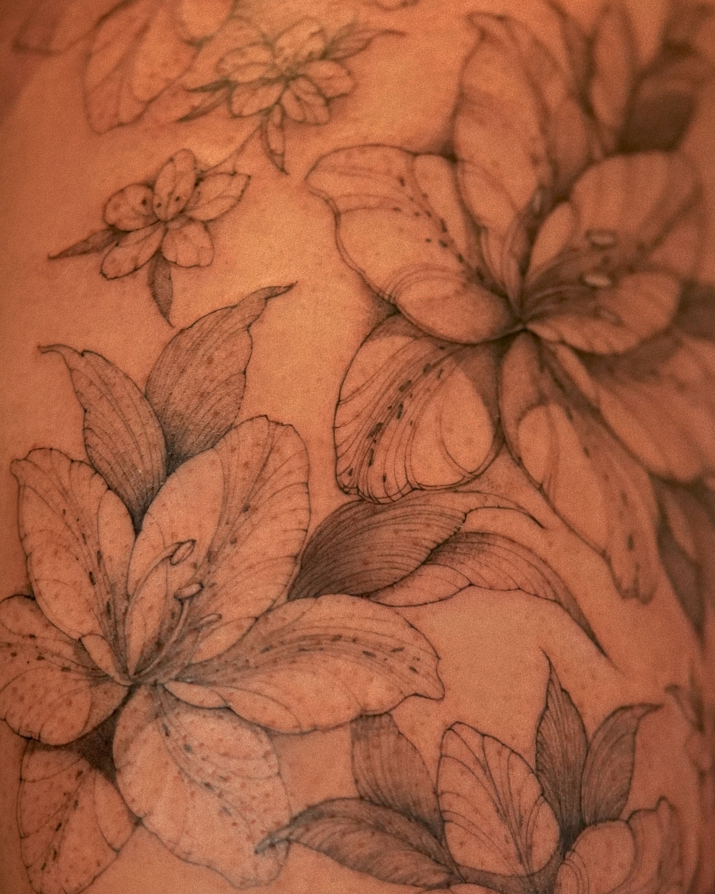 Tattoo by @zali__tattoo — black_and_grey