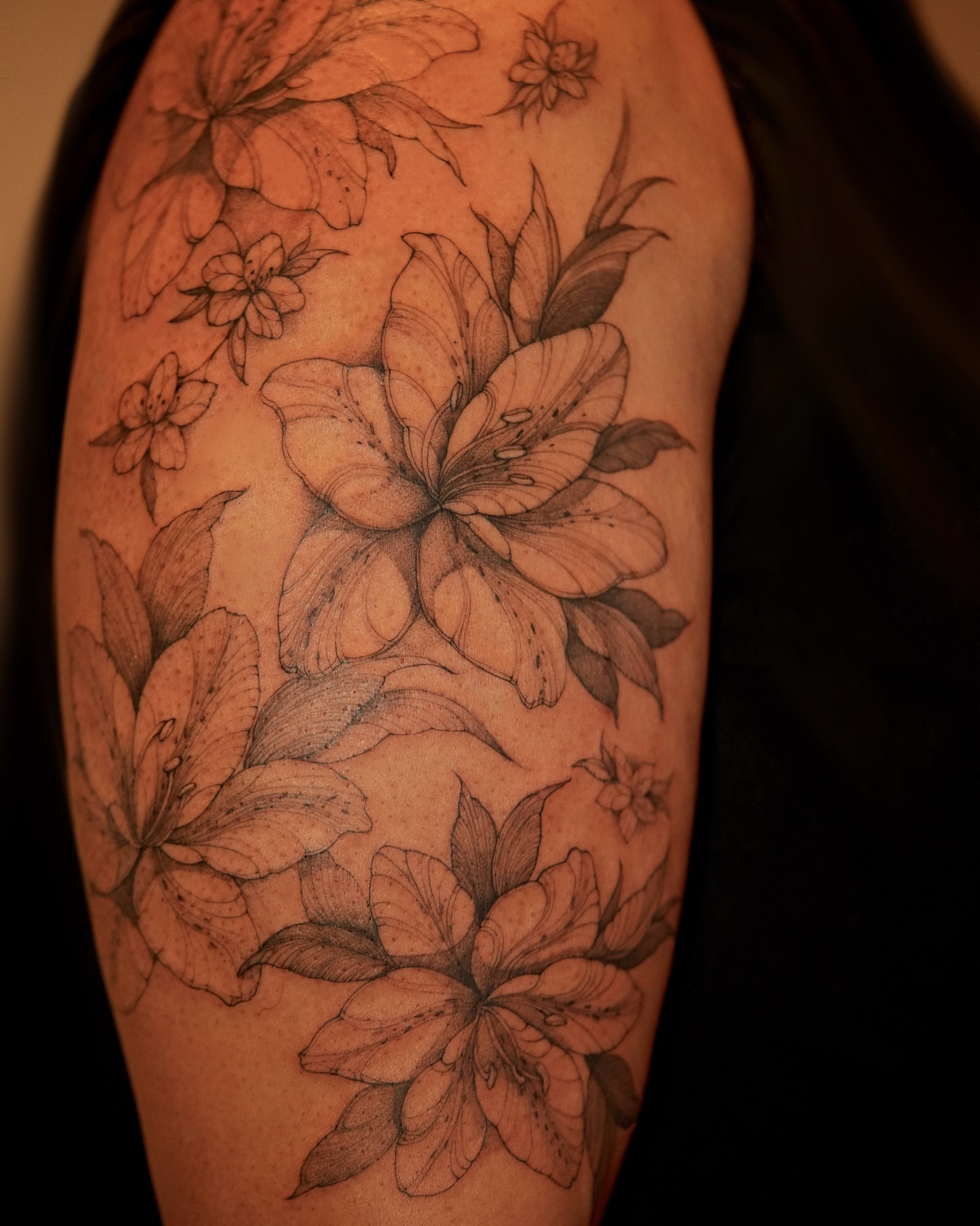 Tattoo by @zali__tattoo — black_and_grey
