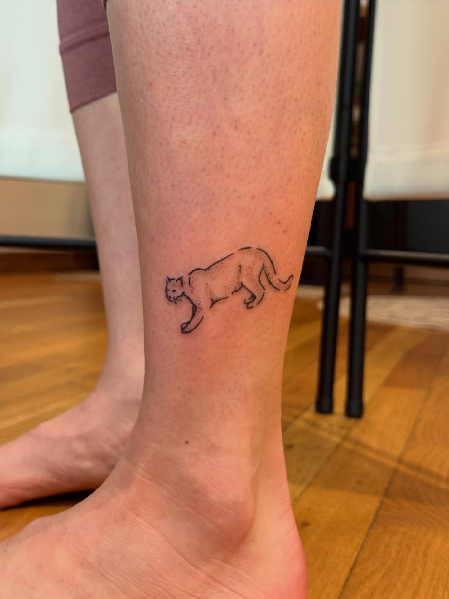Tattoo by @kipandkoe — minimalist