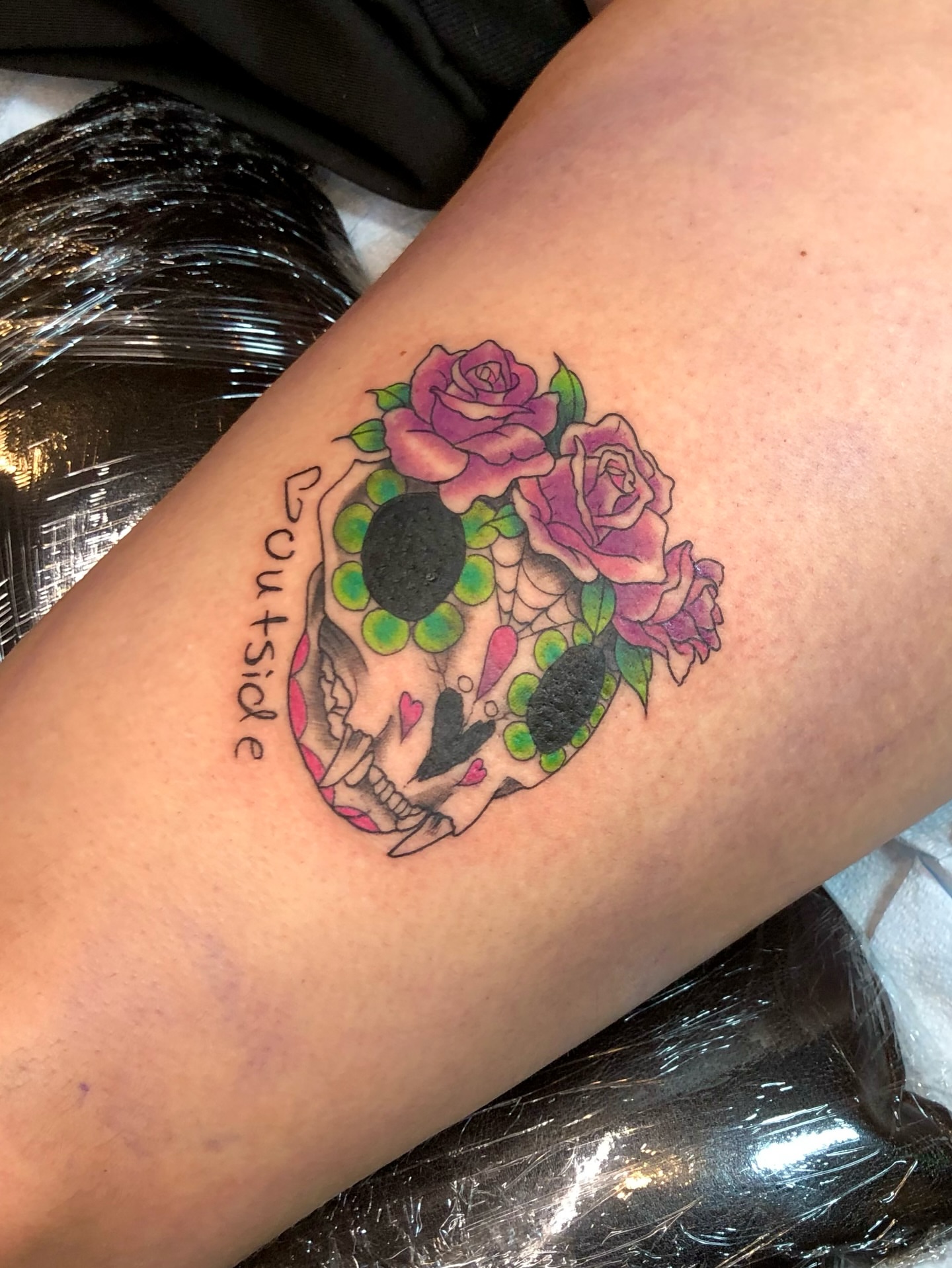 Tattoo by @aidabtattoo — american_traditional, dotwork