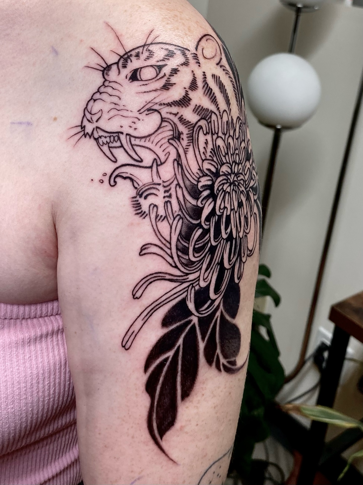 Tattoo by @pukeonmemilo — black_and_grey