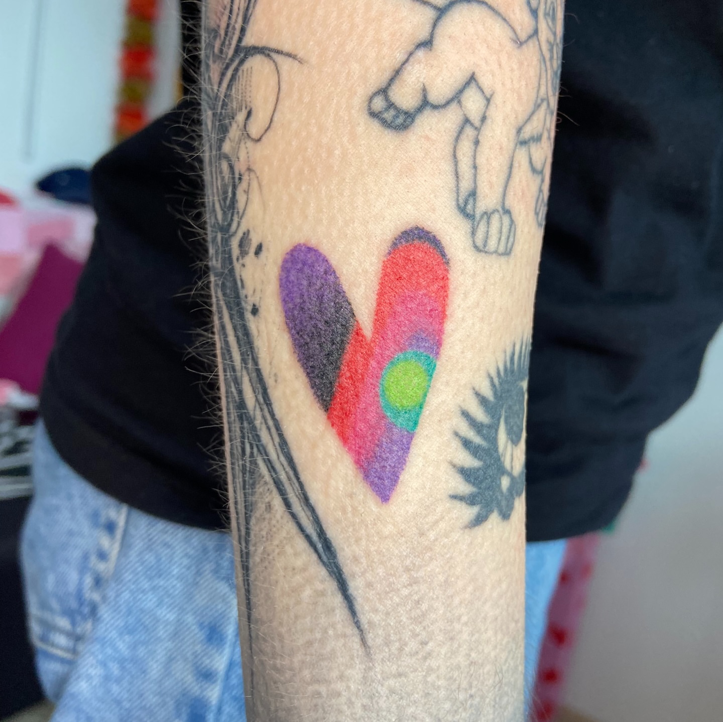 Heart dotwork tattoo on the forearm by Kasia ✨jedyny taki handpoke w katowicach✨