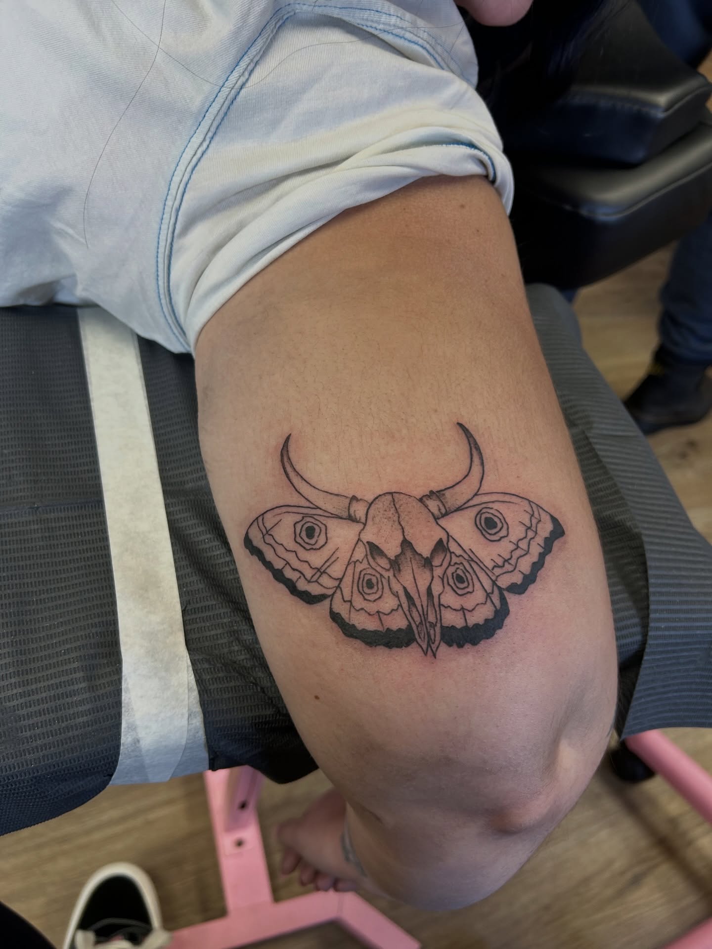 Tattoo by @jessicag_tattoos β black_and_grey