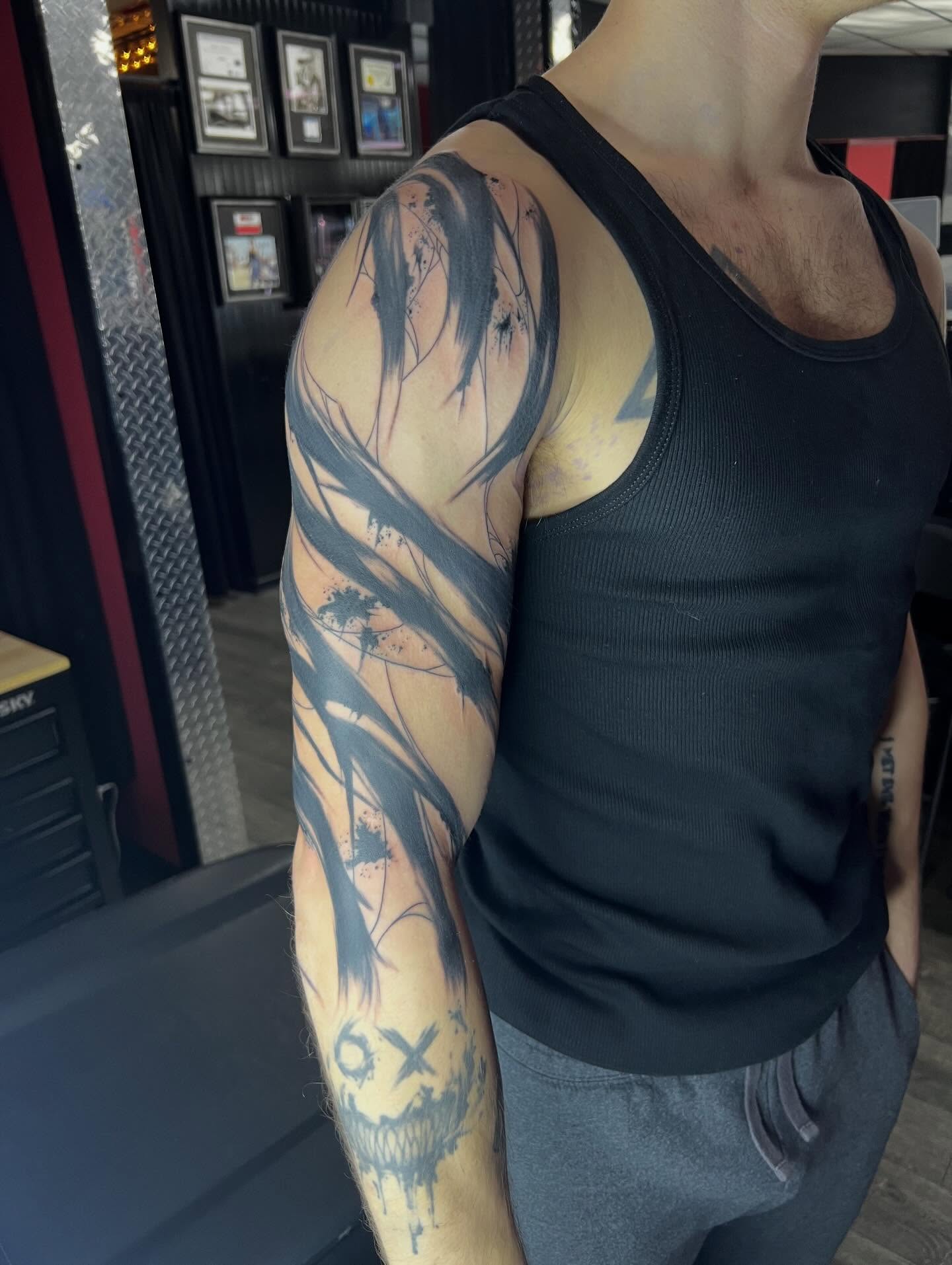 Tattoo by @darklunatattoos — black_and_grey, dotwork