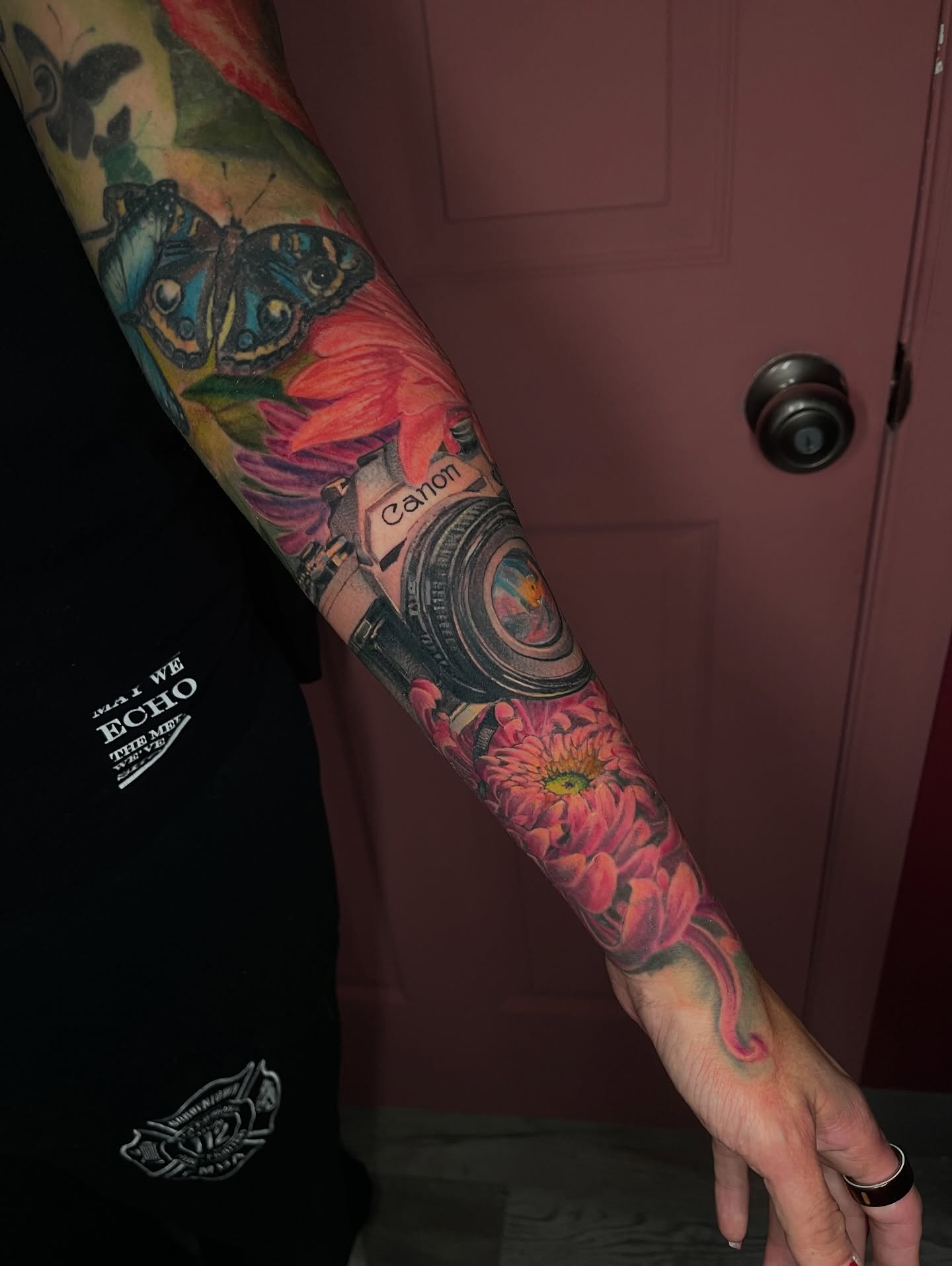 Tattoo by @carlygtattoos โ realism