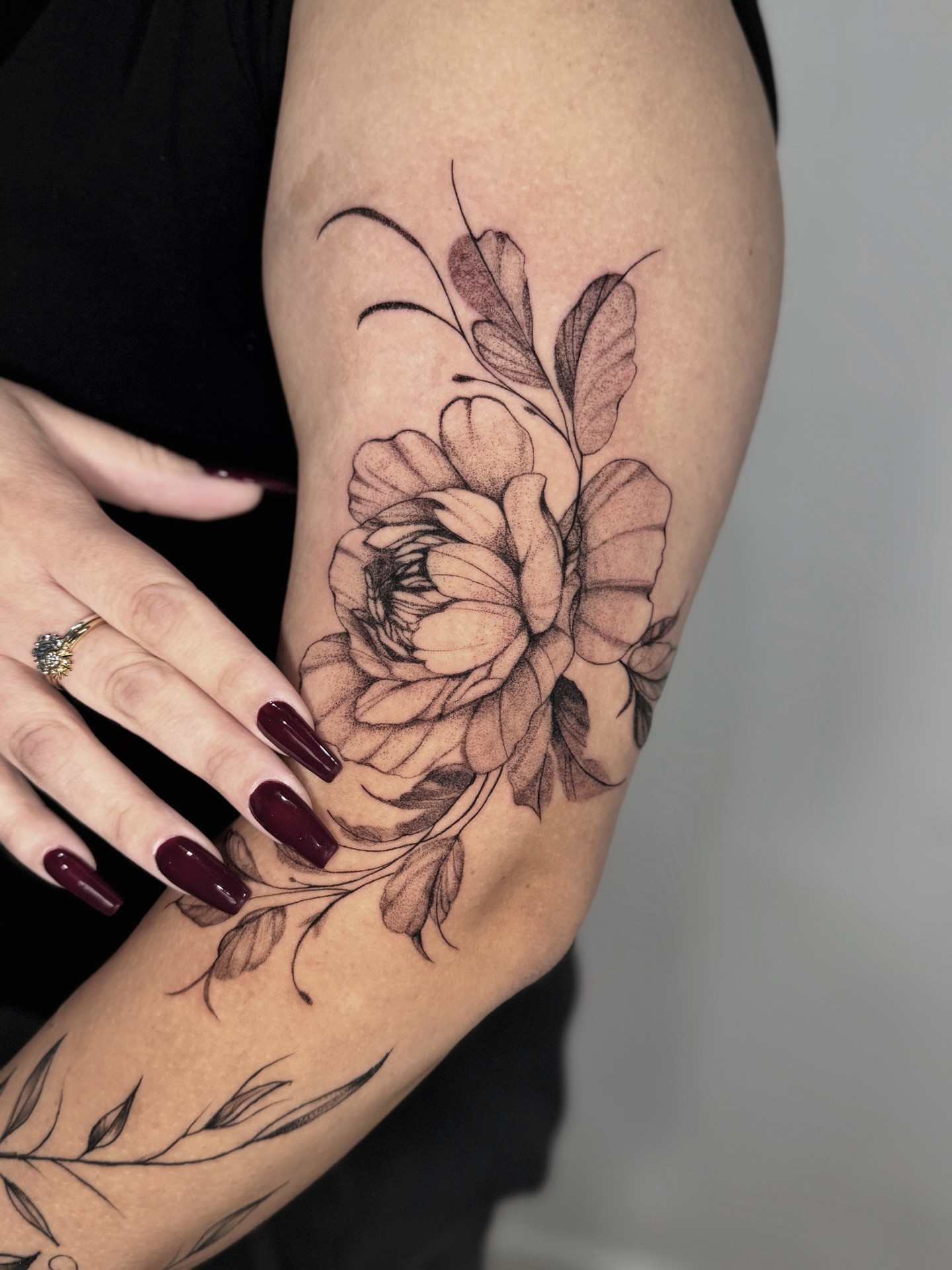 Tattoo by @maaru.tattoo — black_and_grey