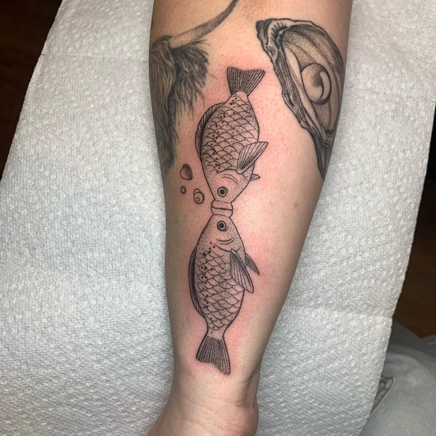 Tattoo by @tabby_wirebach_tattoos — dotwork