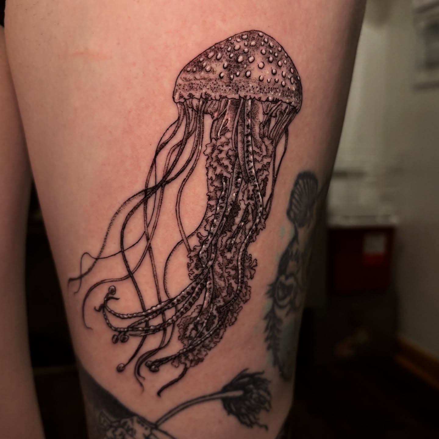 Tattoo by @eujeanmean — dotwork, realism