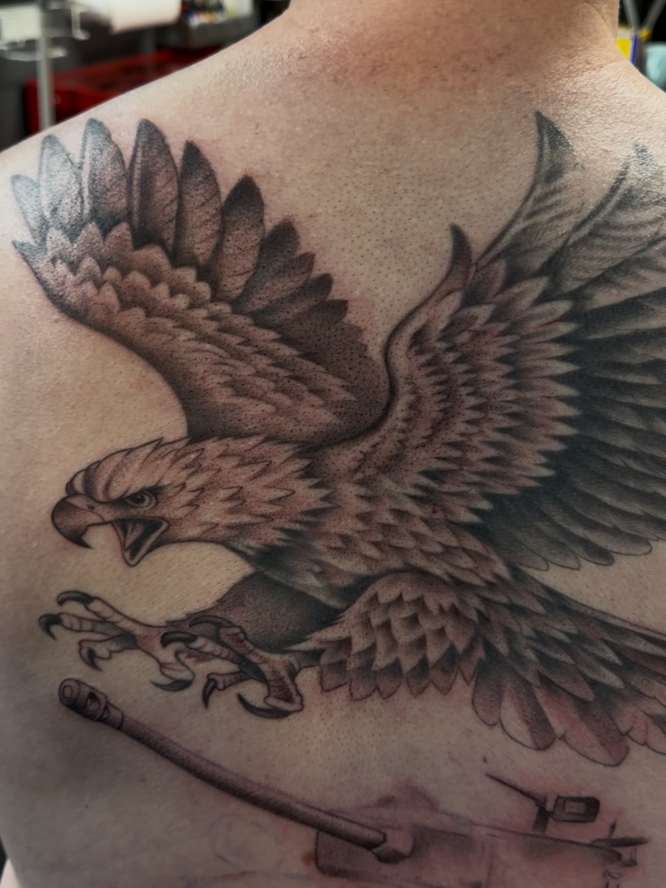Eagle realism tattoo on the back by Jericho Las Vegas tattoo artist, Las Vegas, Nevada