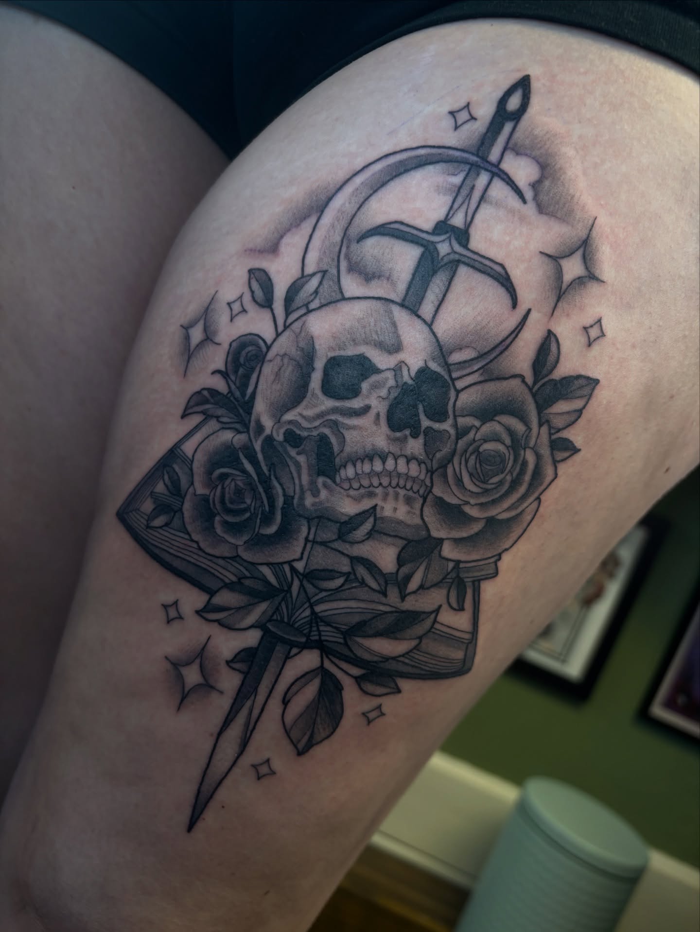 Skull and roses realism tattoo on the thigh by š¤Madeline Kristenš¤, Somerset, Wisconsin