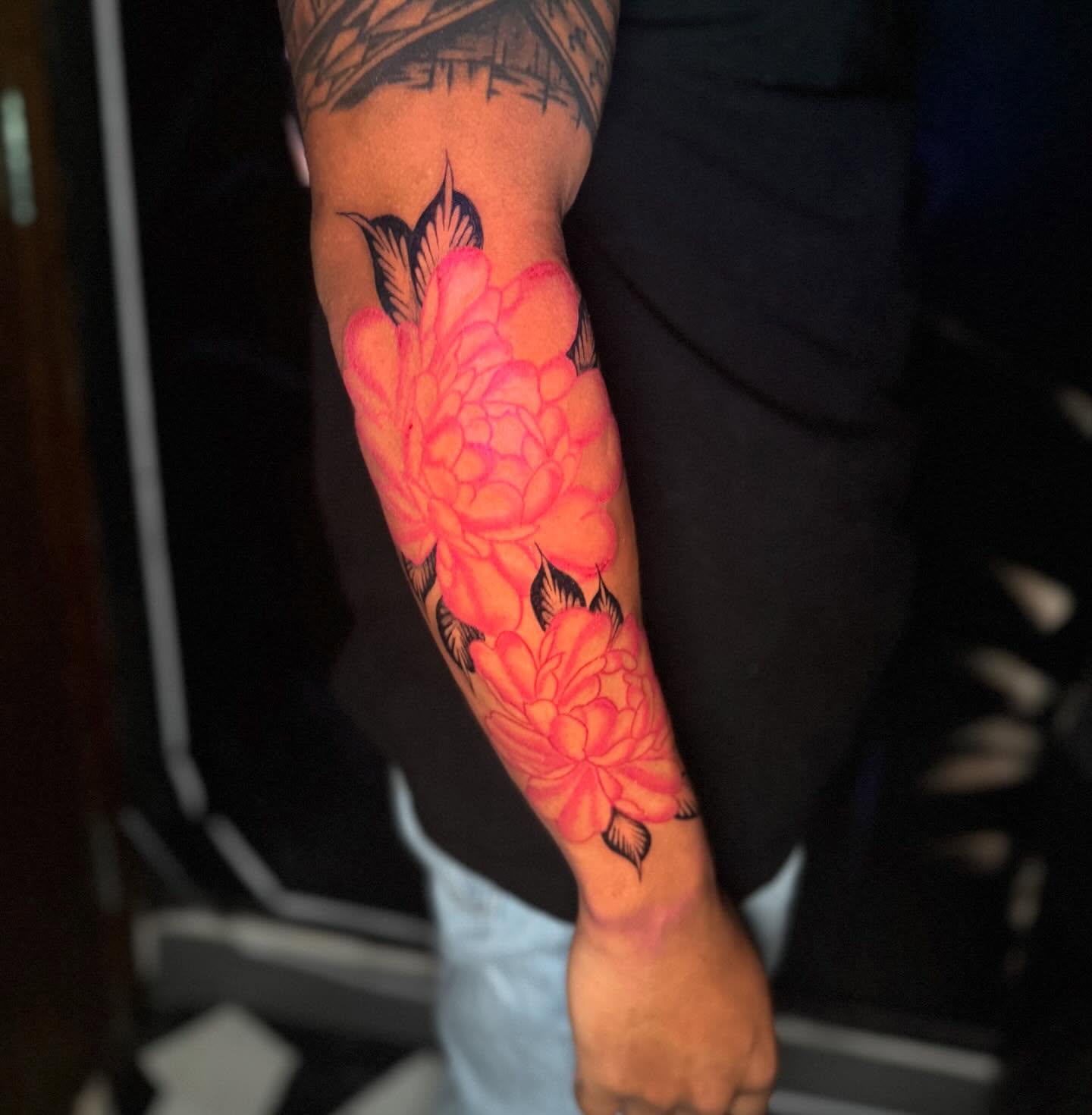 Tattoo by @ninelivestvttoo β new_school