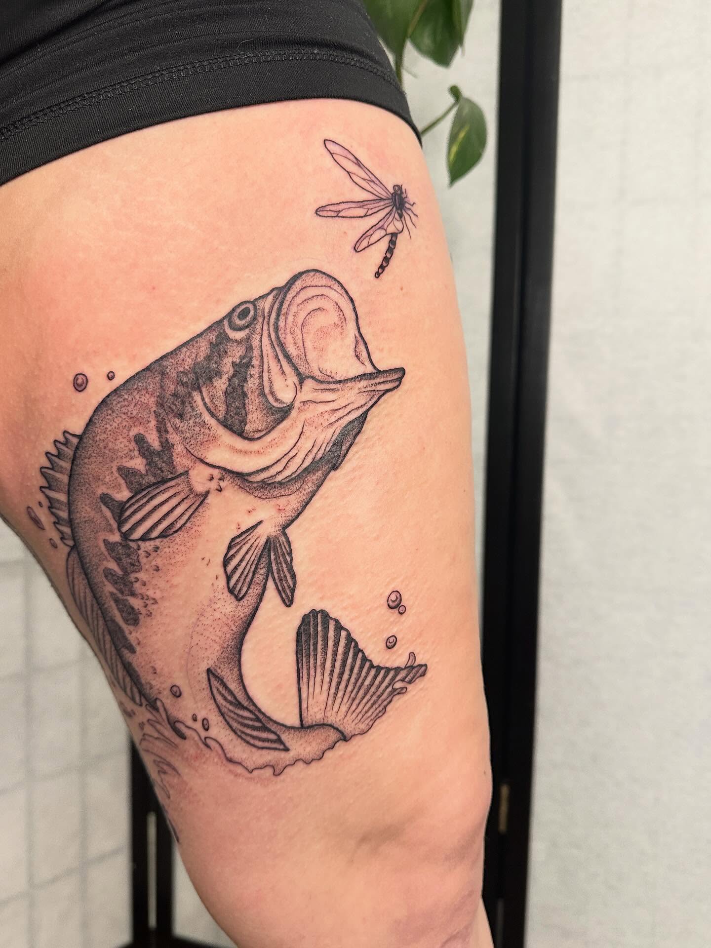 Fish realism tattoo on the thigh by Hannah Eddy