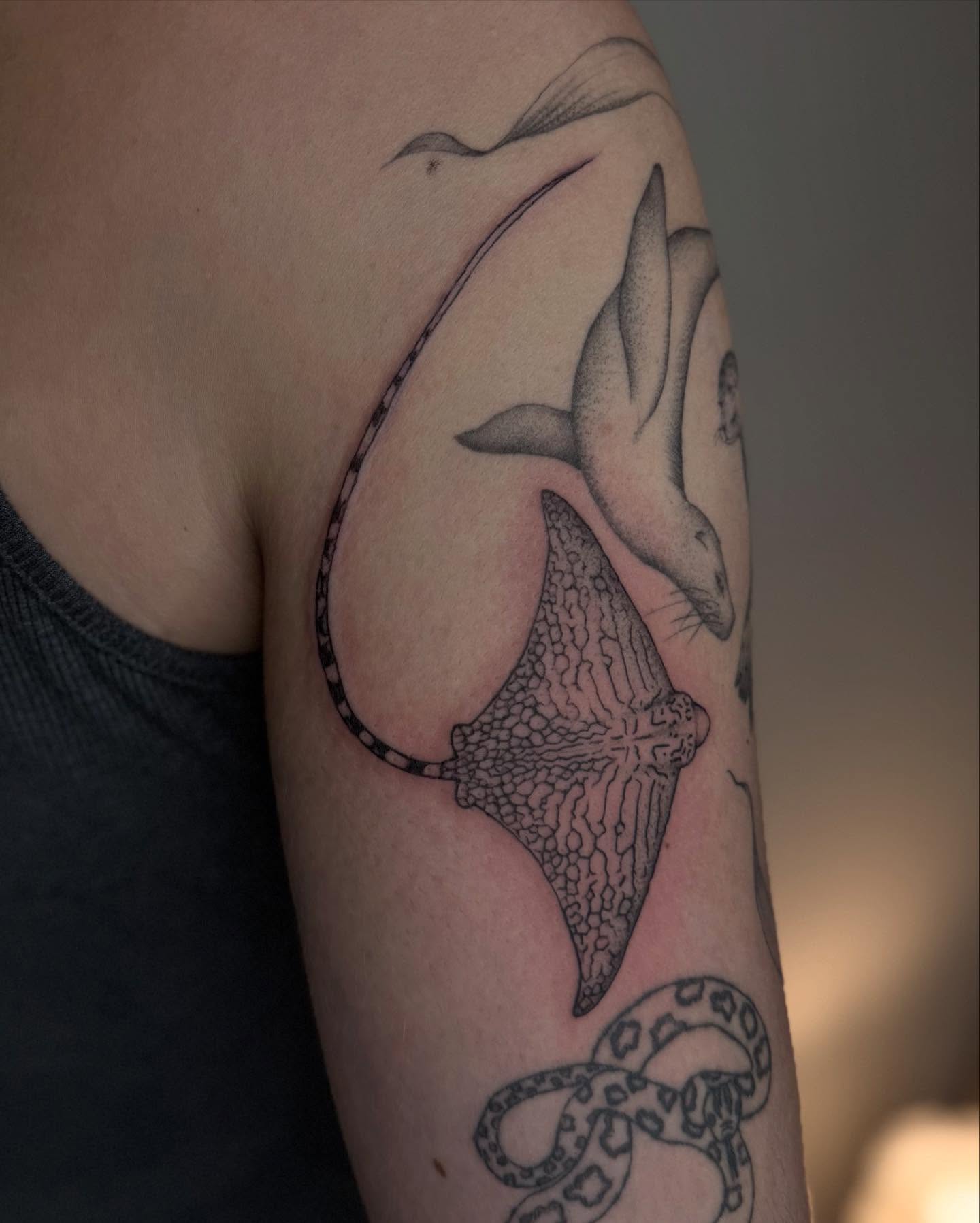 Tattoo by @carsytat — dotwork, realism