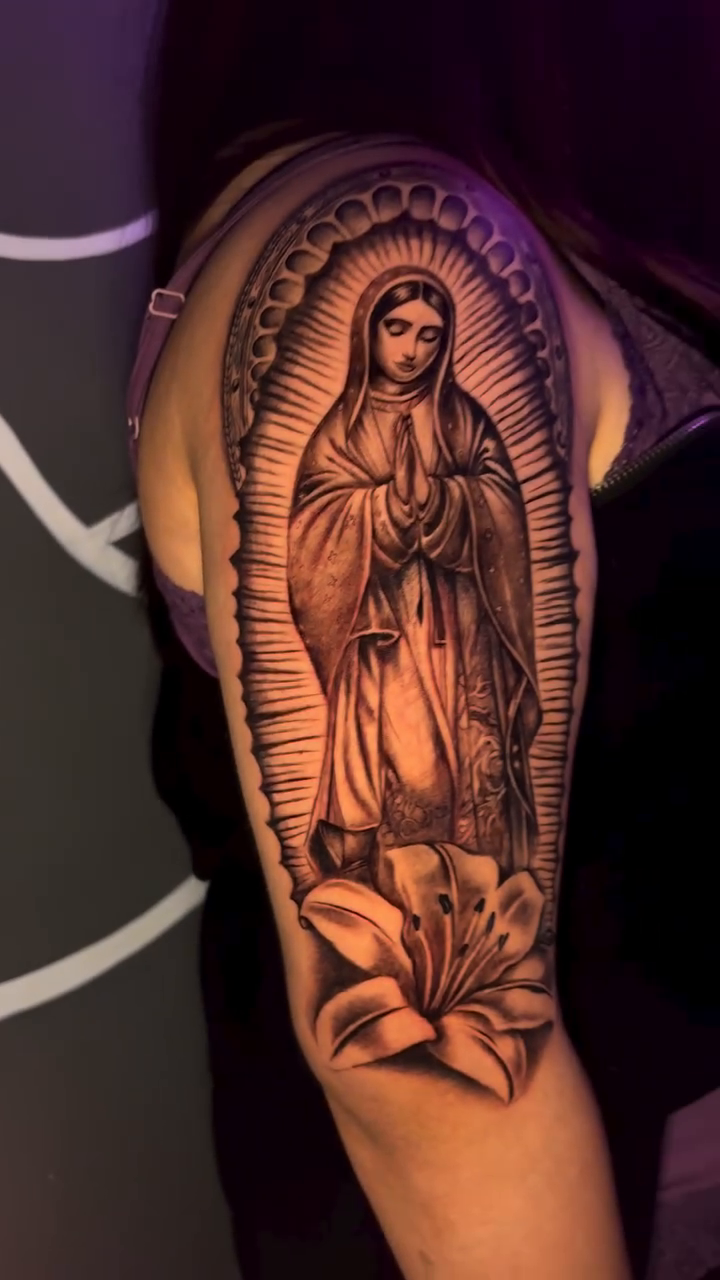 Virgin Mary with lilies realism tattoo by ππππππ