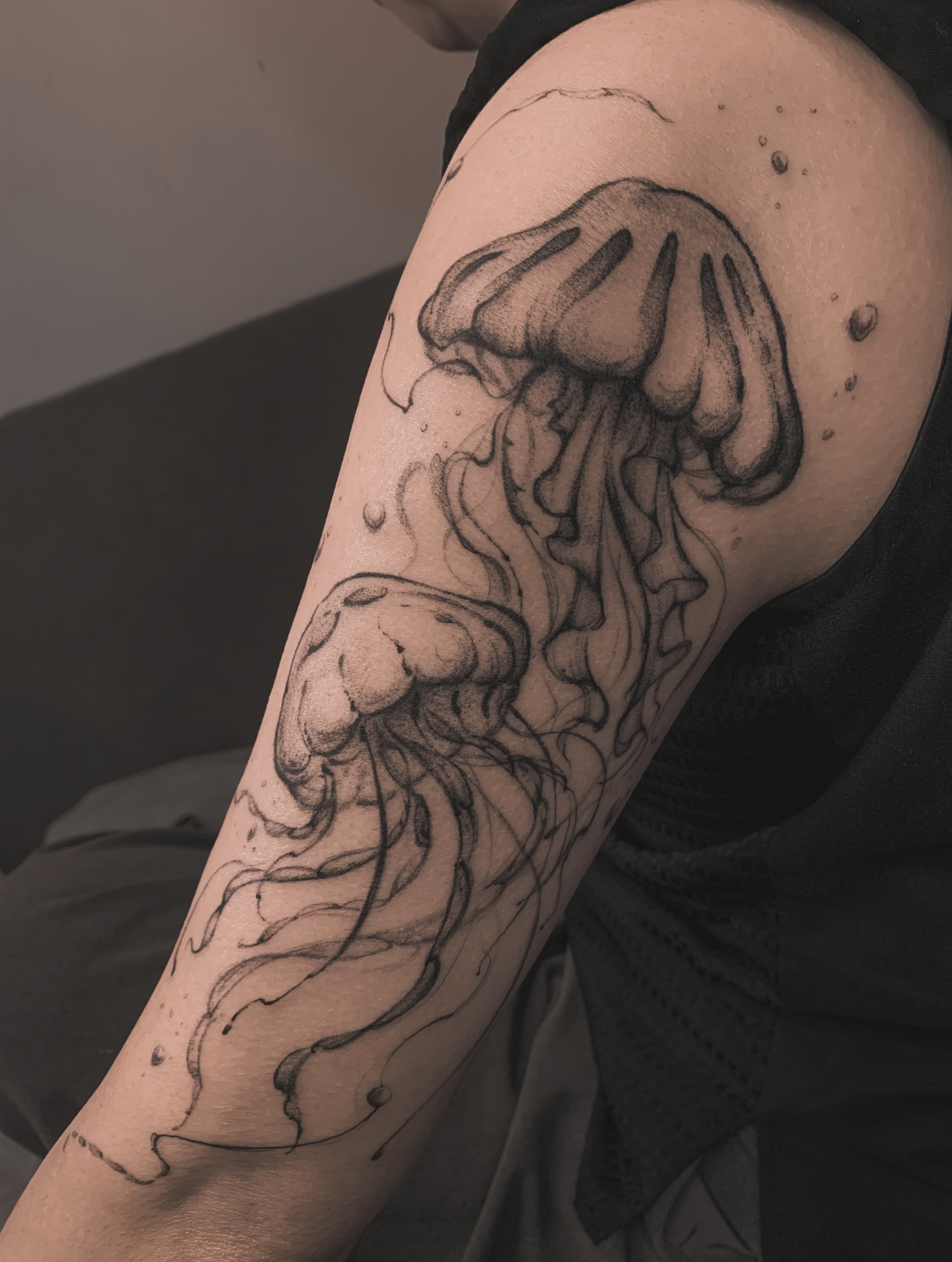 Tattoo by @__21.tattooworkerz__ — dotwork, realism