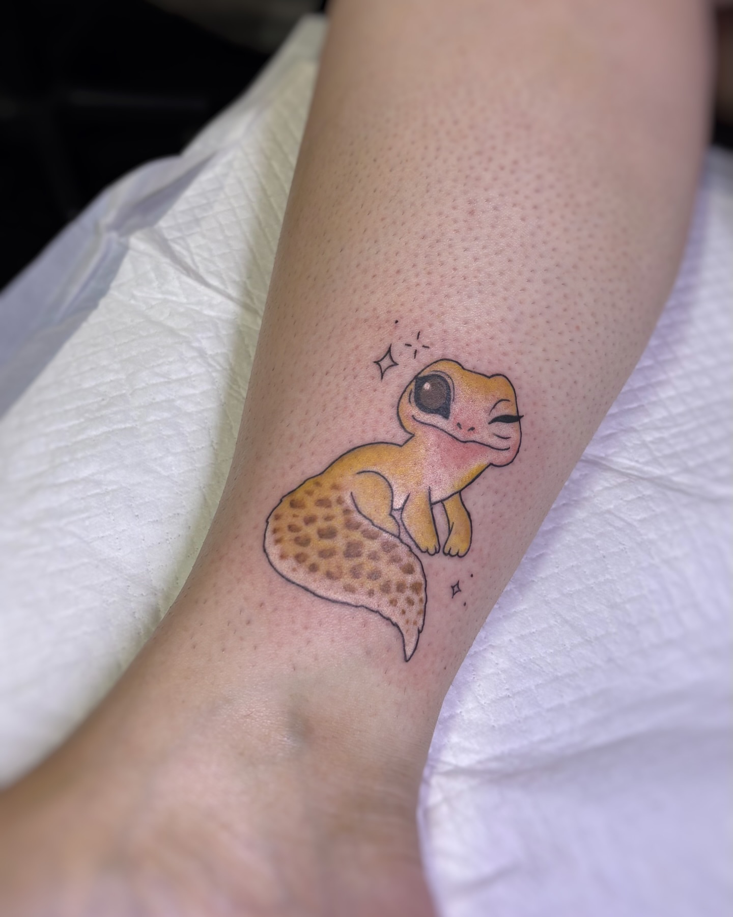 Gecko dotwork tattoo on the forearm by Art by Aimee