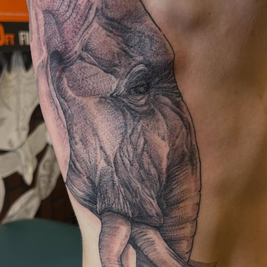 Tattoo by @izeatyerbrainz β realism, dotwork