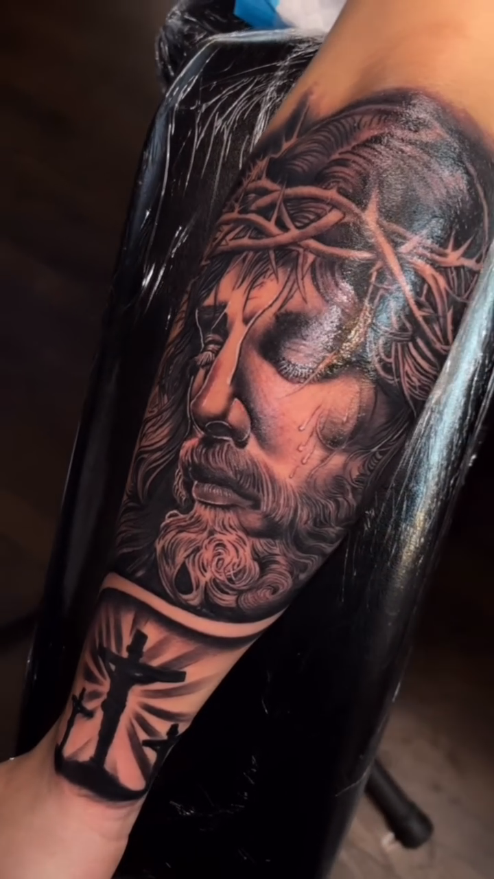 Tattoo work at Tommy's Tattoo Convention 2026