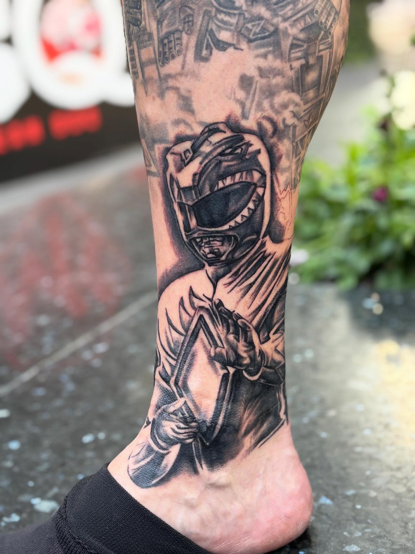 Power ranger black and grey tattoo on the calf by Jesus Pubert Munster