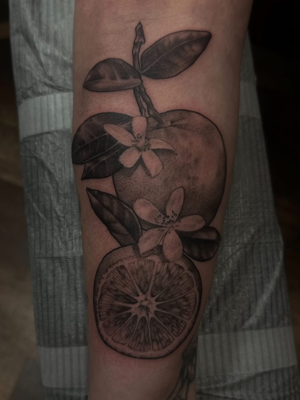 Tattoo by @shriekingpossum — black_and_grey