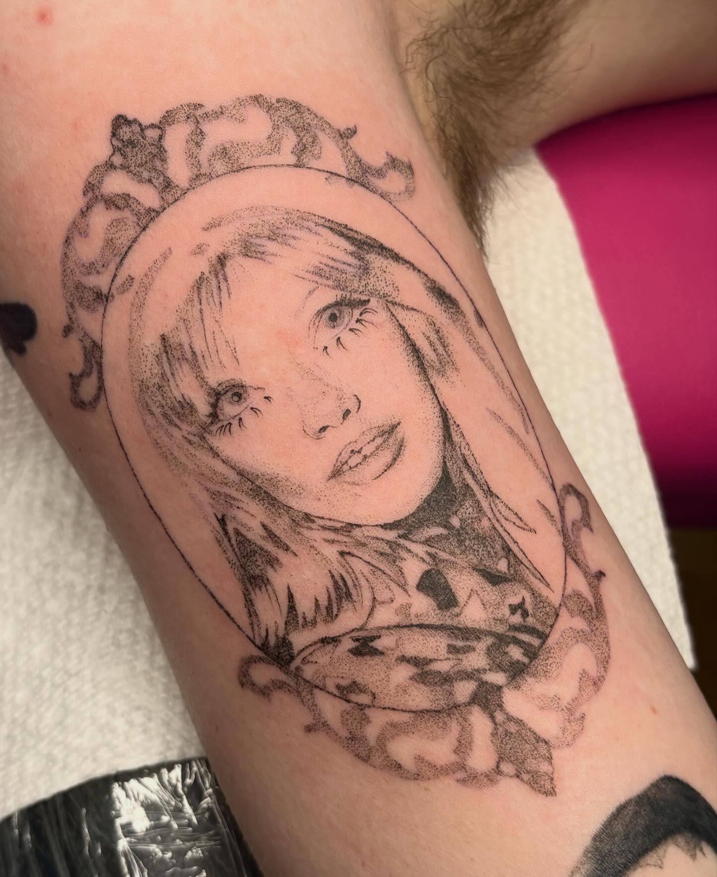 Tattoo by @maisontheprofessional — dotwork, realism