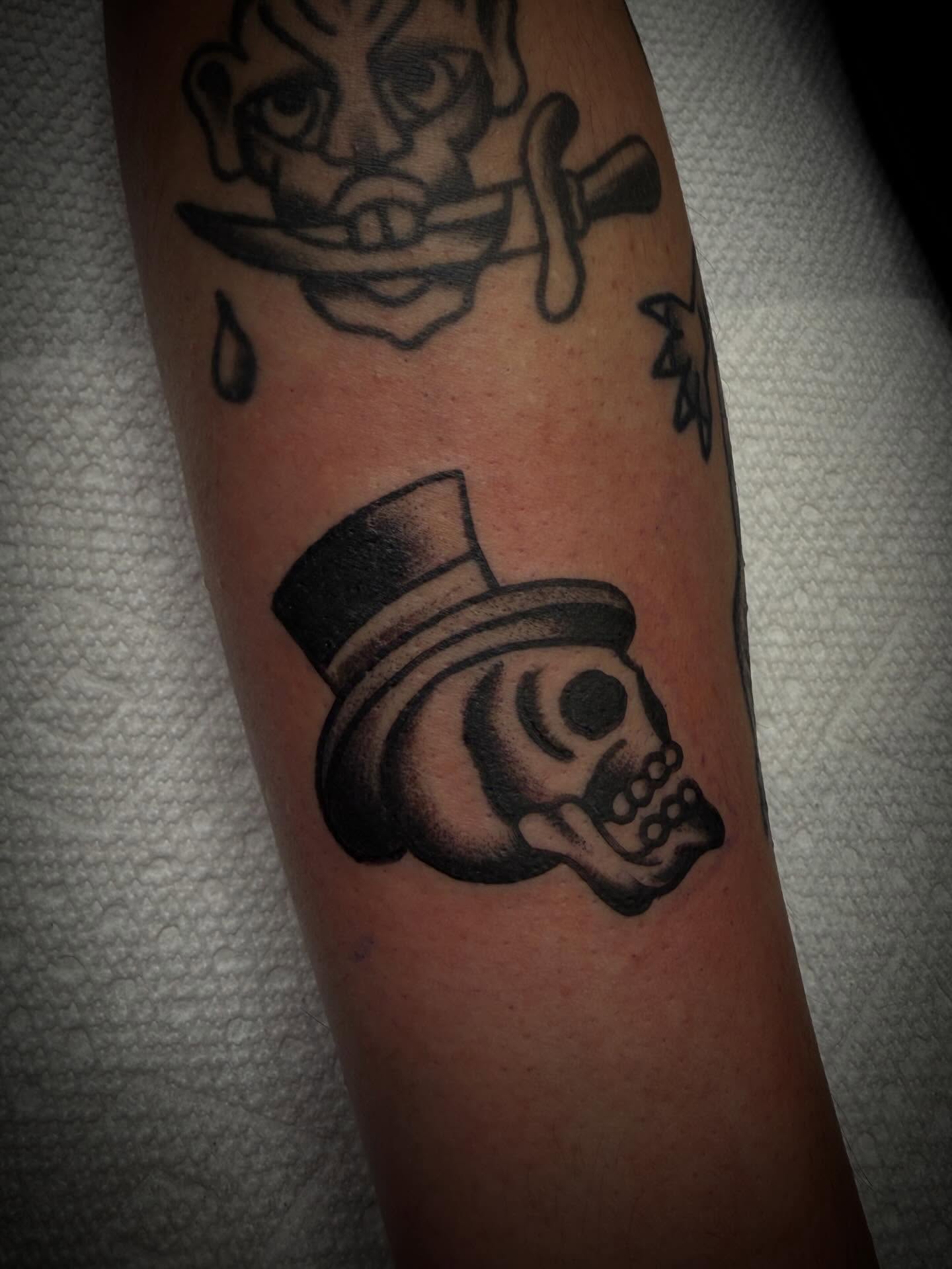 Tattoo by @harpertat2 — black_and_grey