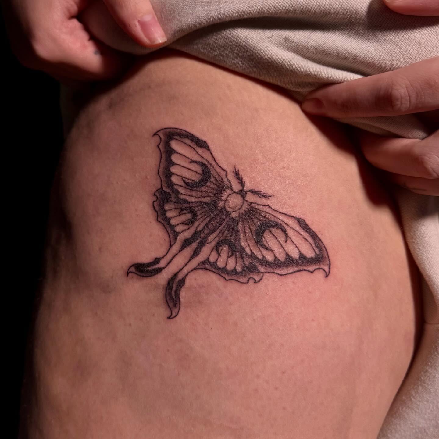 Tattoo by @paris_tattoos18 — black_and_grey
