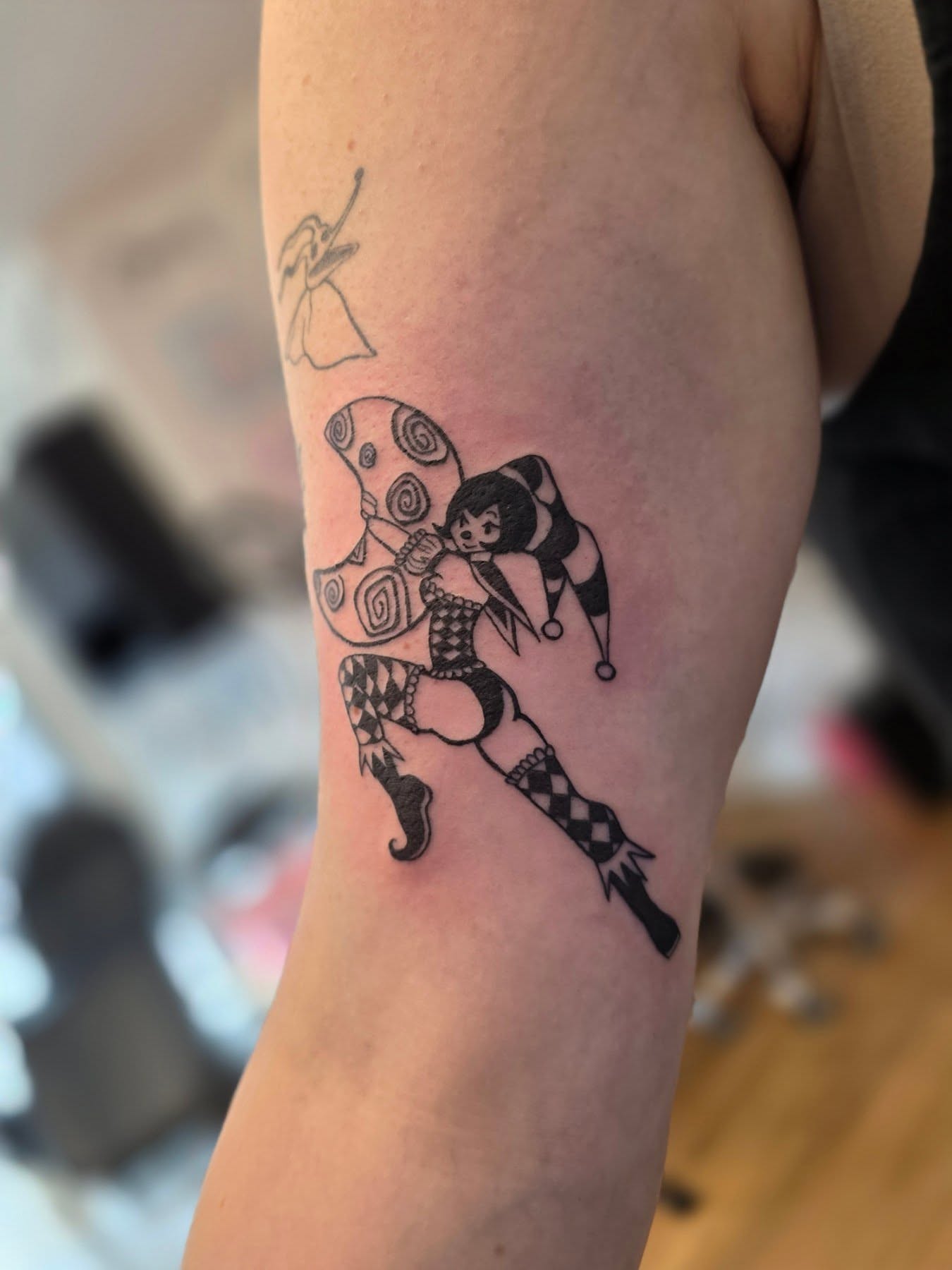 Tattoo by @junibugtat — black_and_grey