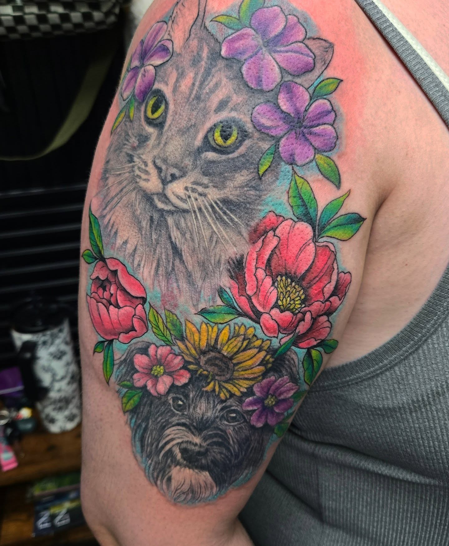 Tattoo by @robinmatztattoos โ realism, dotwork