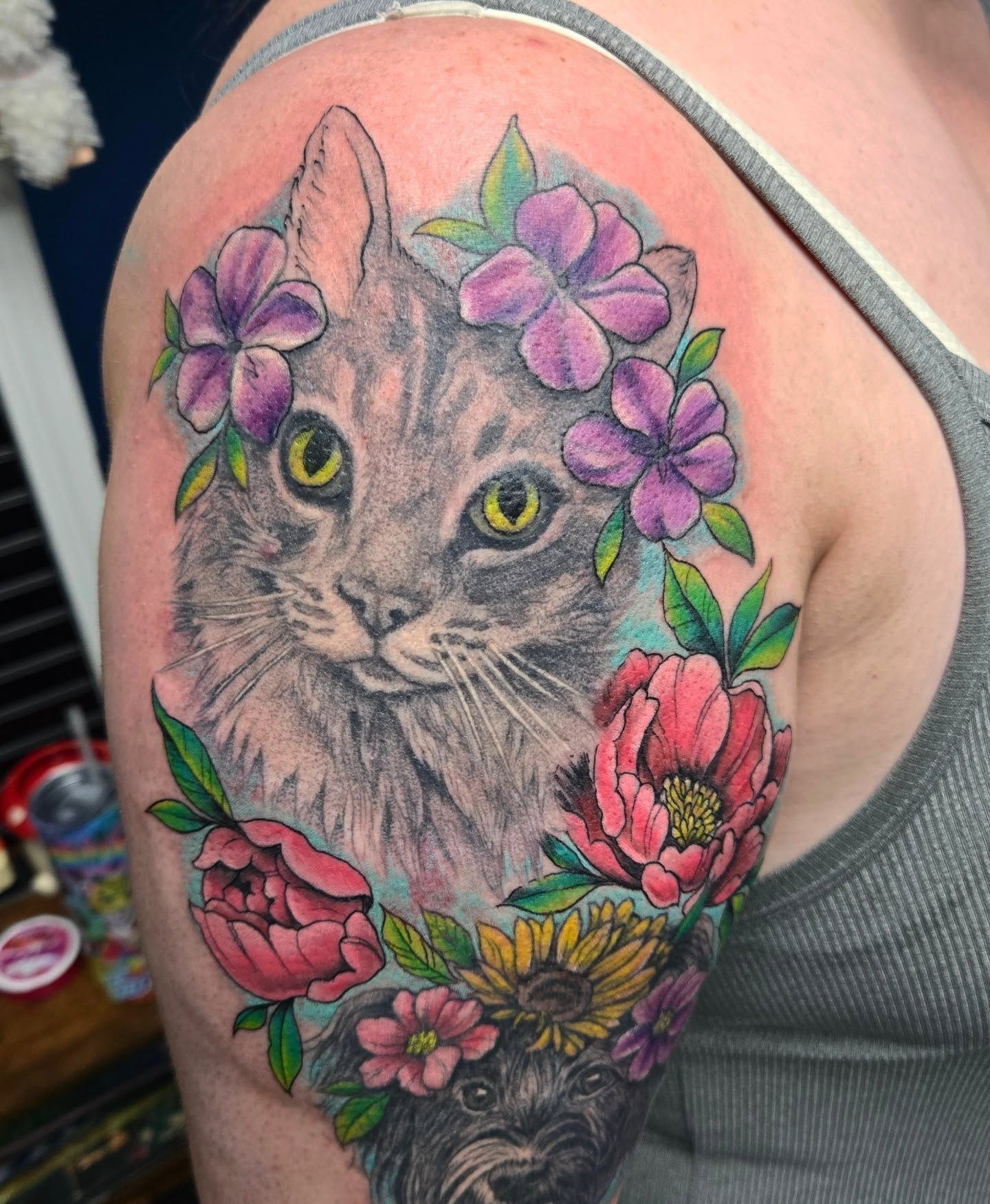 Tattoo by @robinmatztattoos โ realism