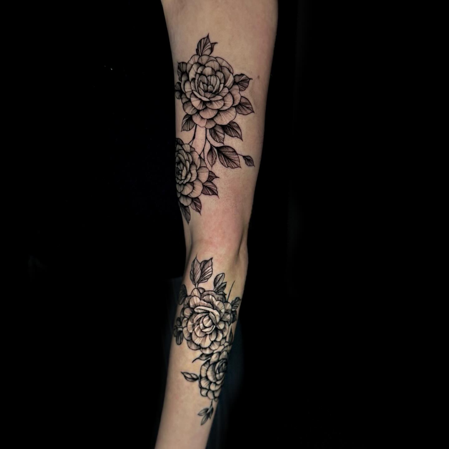 Tattoo by @breestallworthtattoo — black_and_grey