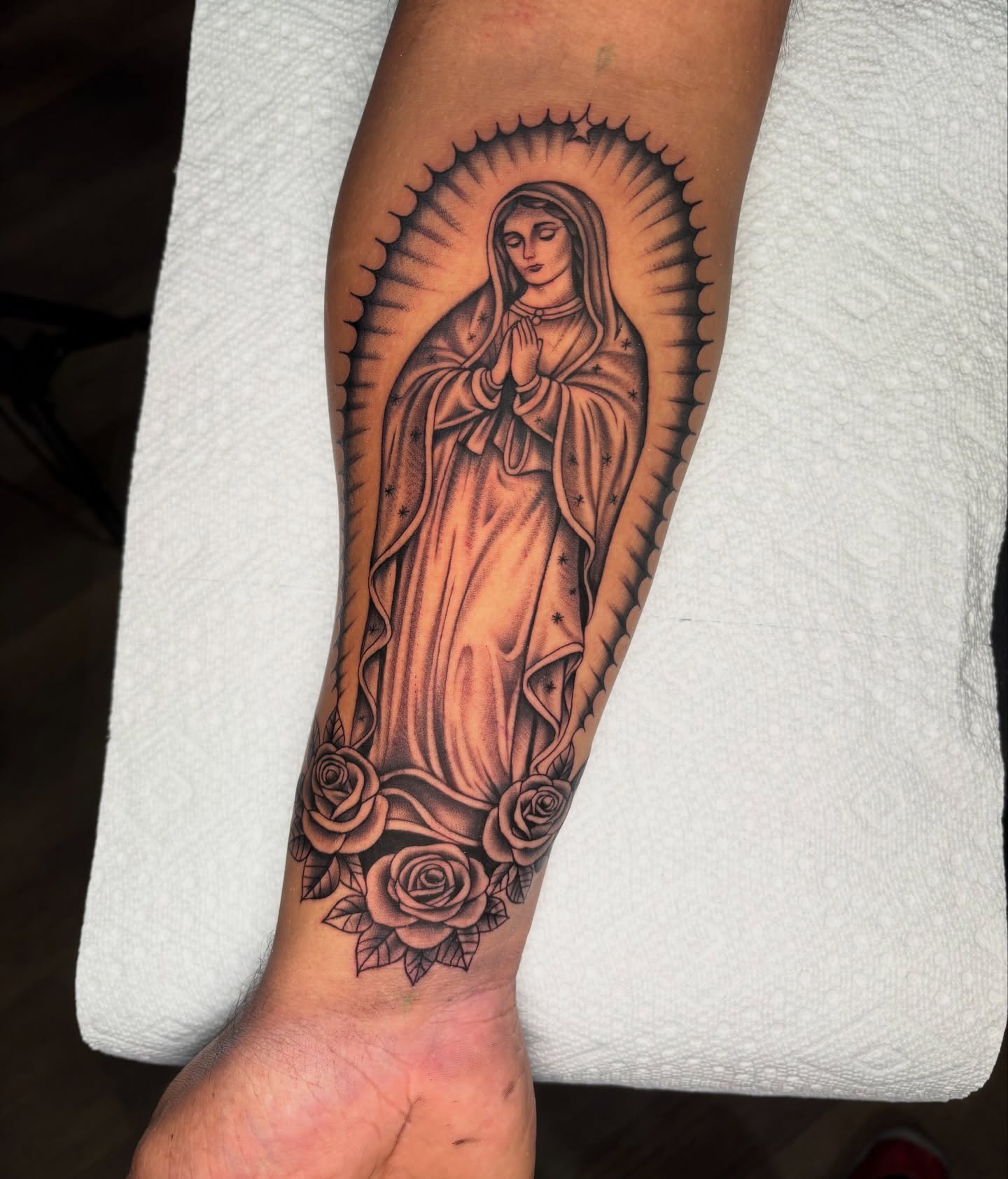 Tattoo by @osieltattoos — black_and_grey