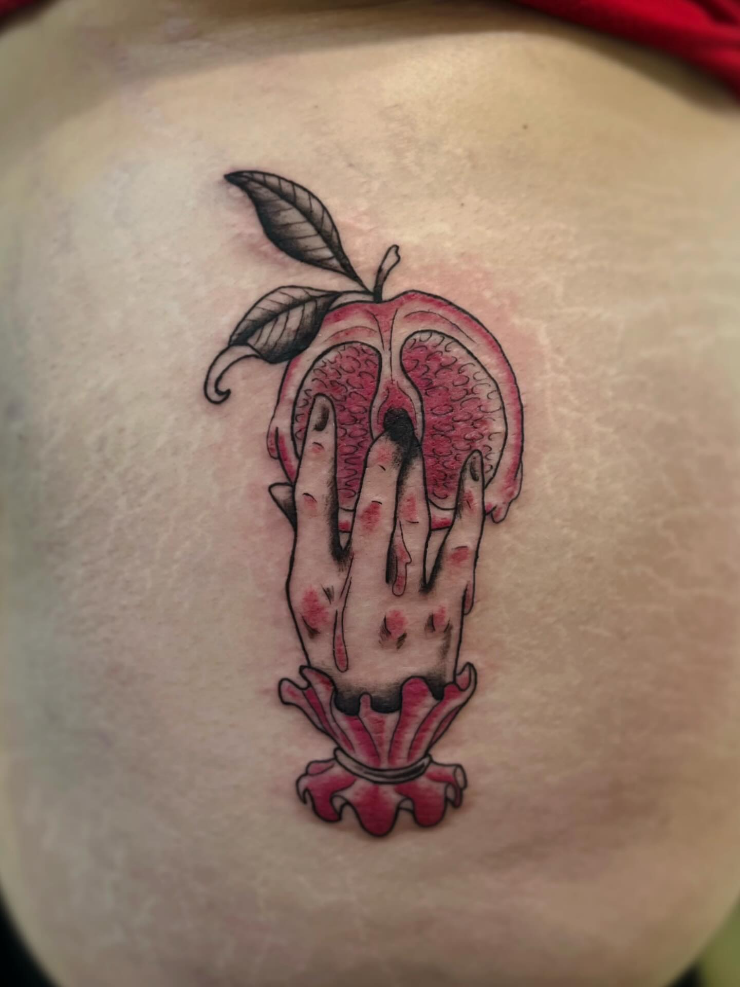Hand and pomegranate neo-traditional tattoo on the torso by β
πΈππππ β