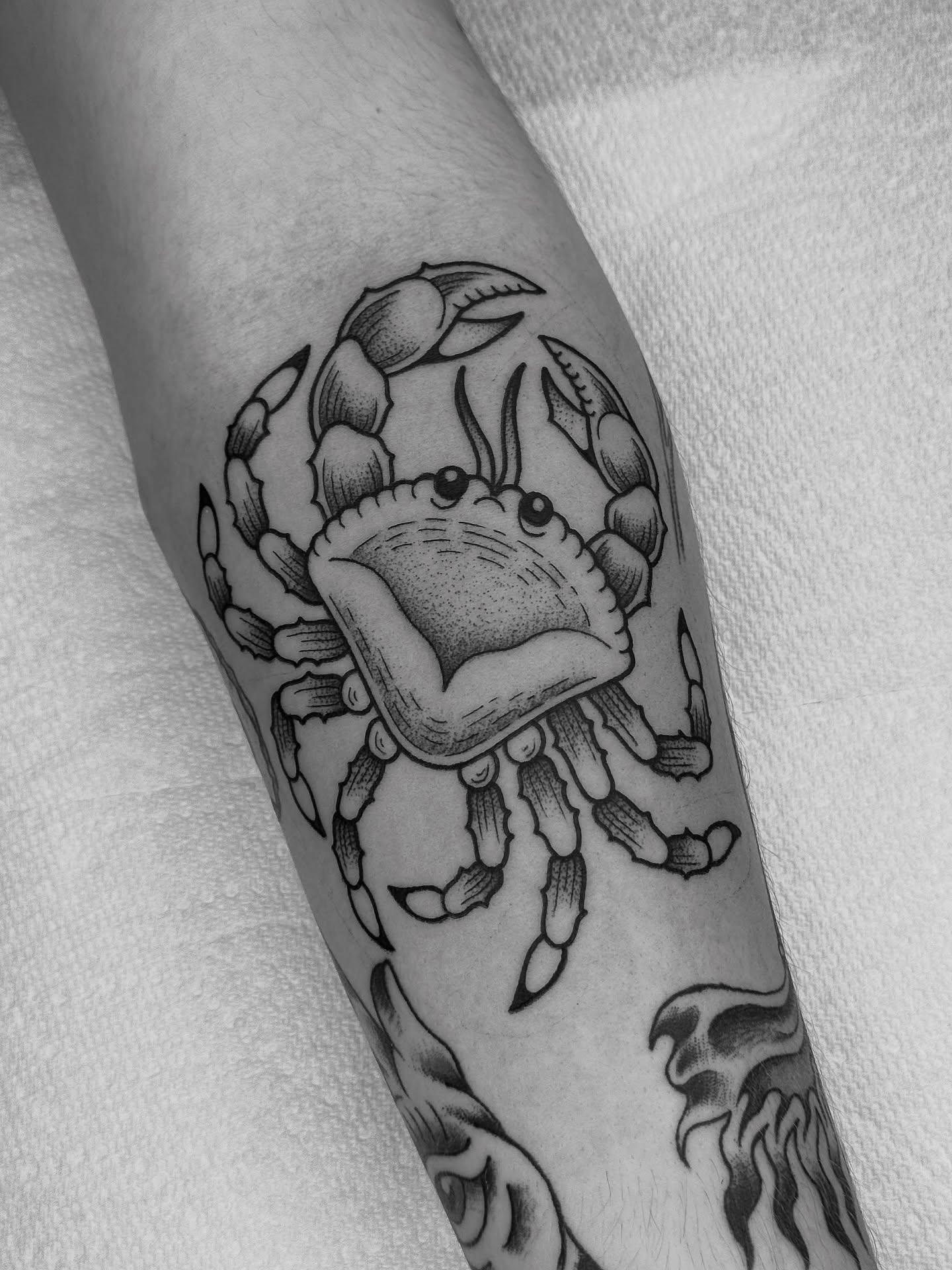 Tattoo by @clem.needlemark — black_and_grey