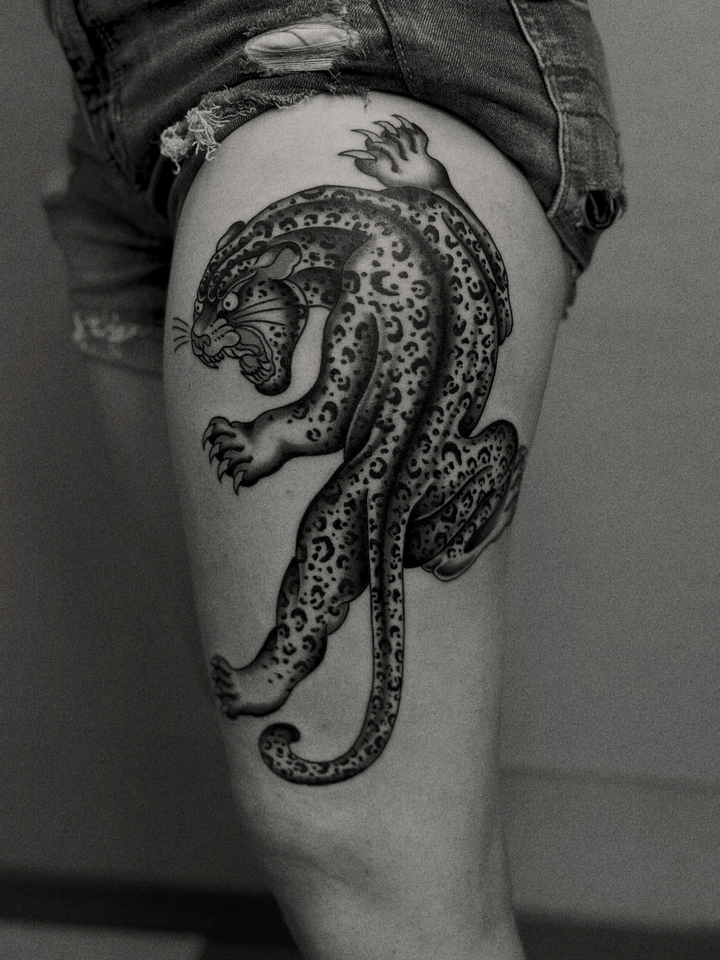 Tattoo by @mattytattsaz — black_and_grey