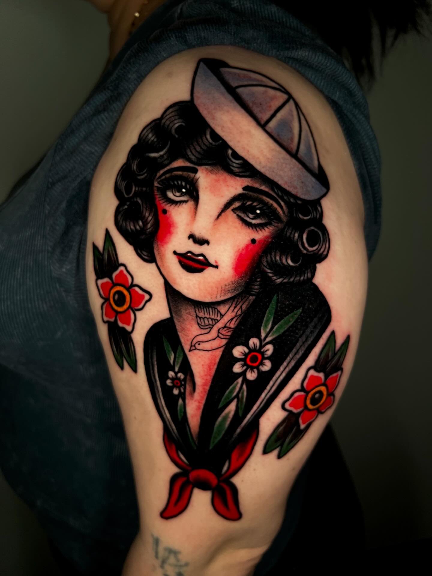 Tattoo by @mezatatt2 — american_traditional