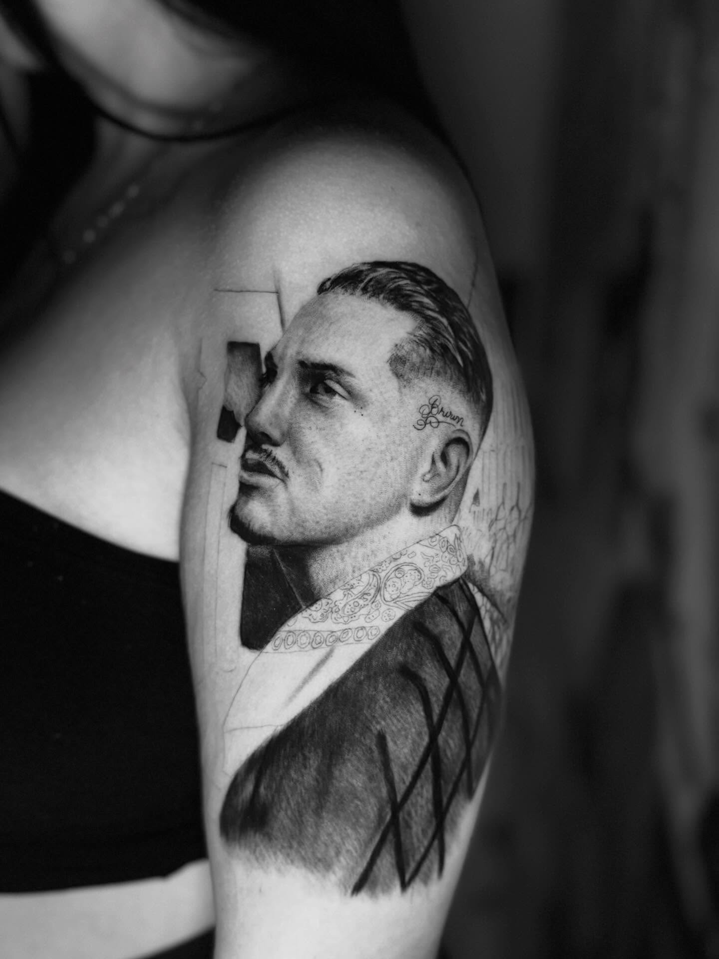 Tattoo by @serios_tat2s — realism