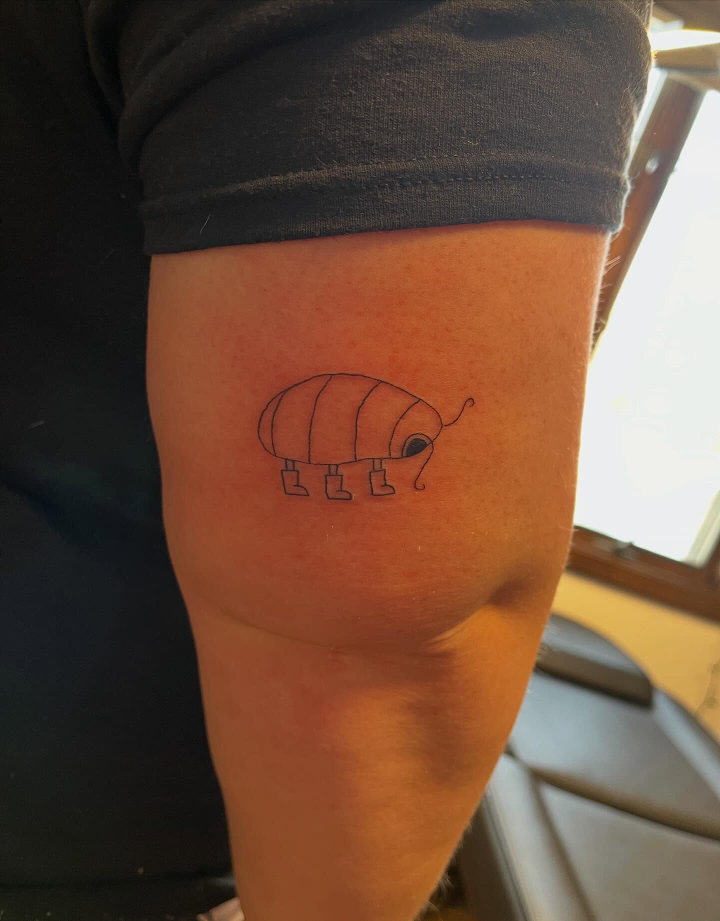 Tattoo by @rohrerink — minimalist