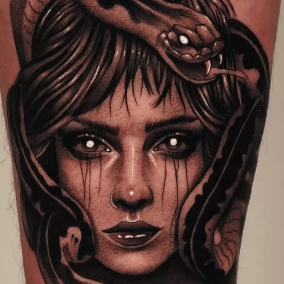 Medusa portrait with snakes realism tattoo on the forearm by Eduardo Alonso Cruz ๐ฒ๐ฝ